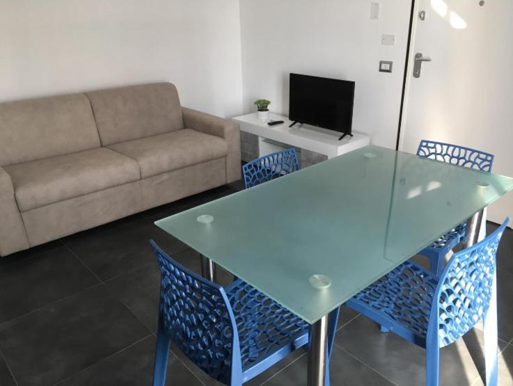 Casa Vacanza Colors Porto Torres Bagian luar foto