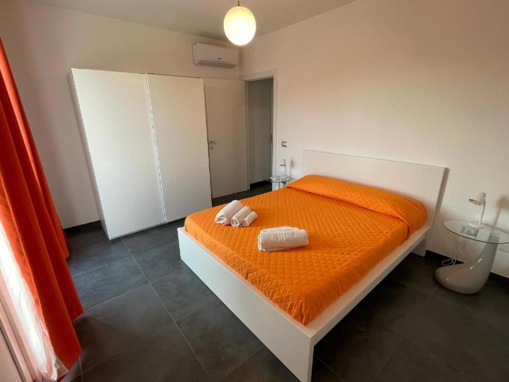 Casa Vacanza Colors Porto Torres Bagian luar foto