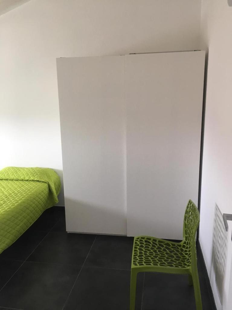 Casa Vacanza Colors Porto Torres Bagian luar foto