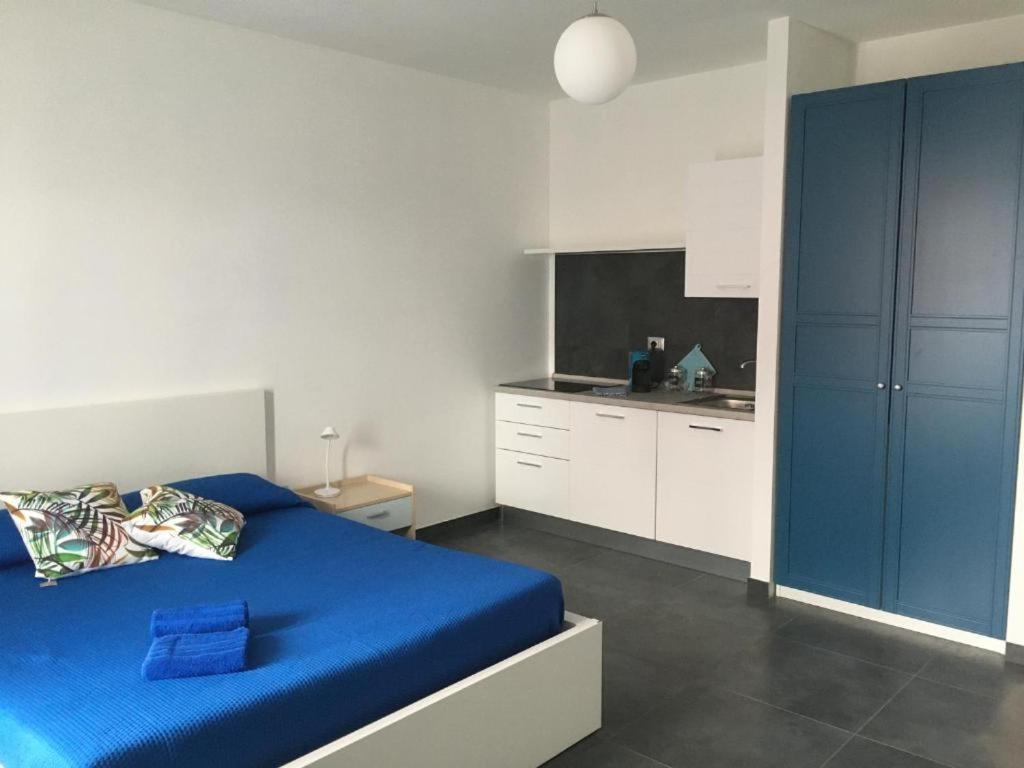 Casa Vacanza Colors Porto Torres Bagian luar foto